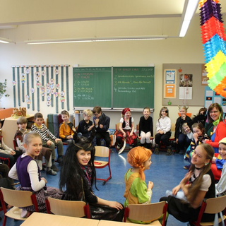 fasching2016_16 Montessori-Schulzentrum Leipzig - Neuigkeiten Grundschule - Monte alaaf!