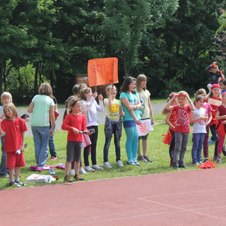 flurpokal2014_08 Montessori-Schulzentrum Leipzig - Neuigkeiten Grundschule 2014 - WM? Nein. Flurpokal? Ja!!