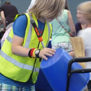 eindr-cke_16 Montessori-Schulzentrum Leipzig - Neuigkeiten Grundschule 2014 - Kinder spielen Stadt