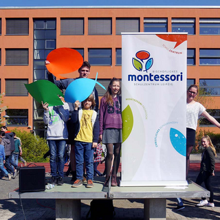 p1090301 Montessori-Schulzentrum Leipzig - Neuigkeiten Grundschule - Probealarmlogopräsentationspause