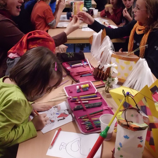 stmartin_fest3 Montessori-Schulzentrum Leipzig - Neuigkeiten Grundschule 2012 - St. Martin teilt (uns etwas mit)!