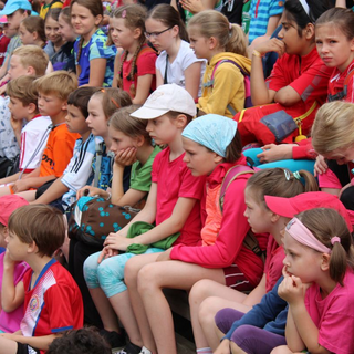 sporfest2018_03 Montessori-Schulzentrum Leipzig - Neuigkeiten Grundschule - Und rein in die roten Dosen!