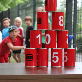 sporfest2018_23 Montessori-Schulzentrum Leipzig - Neuigkeiten Grundschule - Und rein in die roten Dosen!