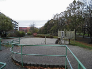 Spielplatz2 Montessori-Schulzentrum Leipzig - Neuigkeiten Grundschule 2014 - Wie aus Wünschen Wirklichkeit wird