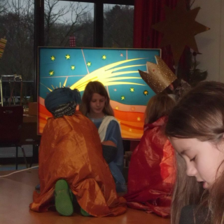 dreik-nige6 Montessori-Schulzentrum Leipzig - Neuigkeiten Grundschule 2013 - 20*C+M+B+13