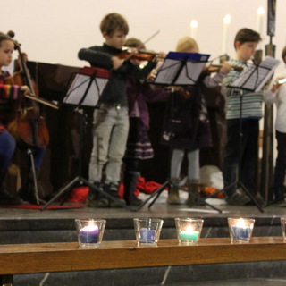 ak2016_10 Montessori-Schulzentrum Leipzig - Neuigkeiten - Adventskonzert des Schulzentrums