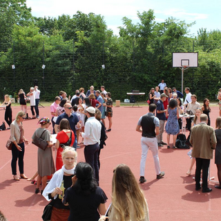 abitur2020_67 Montessori-Schulzentrum Leipzig – Neuigkeiten: Goldene 20er