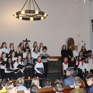 adventskonzert2019_04 Montessori-Schulzentrum Leipzig - Neuigkeiten - Viele kleine und große Sterne musizieren