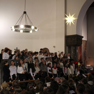 adventskonzert2019_06 Montessori-Schulzentrum Leipzig - Neuigkeiten - Viele kleine und große Sterne musizieren