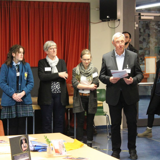 auslandsabend2019_03 Montessori-Schulzentrum Leipzig - Neuigkeiten - Brücken bauen in fremde Länder