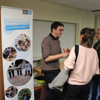 auslandsabend2019_07 Montessori-Schulzentrum Leipzig - Neuigkeiten - Brücken bauen in fremde Länder