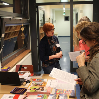auslandsabend2019_09 Montessori-Schulzentrum Leipzig - Neuigkeiten - Brücken bauen in fremde Länder