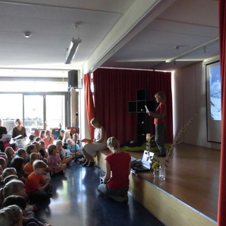 bischofandacht_7 Montessori-Schulzentrum Leipzig - Neuigkeiten Grundschule 2013 - DANKE