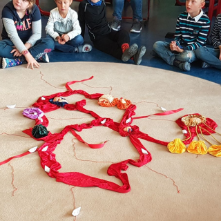 projektdgf_mu_09 Montessori-Schulzentrum Leipzig - Neuigkeiten Grundschule - Alles und alle im großen Fluss