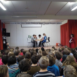 dreik-nige_2 Montessori-Schulzentrum Leipzig - Neuigkeiten Grundschule 2014 - Hoher Besuch