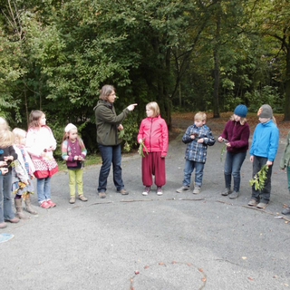 erntedank2013_5 Montessori-Schulzentrum Leipzig - Neuigkeiten Grundschule 2013 - Auch Raupen sind dankbar...