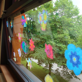 esblht_01 Montessori-Schulzentrum Leipzig - Neuigkeiten - Im Schulhaus blüht es...