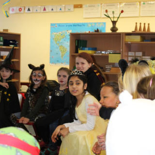 fasching2016_08 Montessori-Schulzentrum Leipzig - Neuigkeiten Grundschule - Monte alaaf!