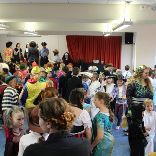 fasching2016_17 Montessori-Schulzentrum Leipzig - Neuigkeiten Grundschule - Monte alaaf!