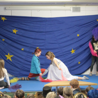 fasching2020_05 Montessori-Schulzentrum Leipzig - Neuigkeiten Grundschule - Fasching statt Freiarbeit