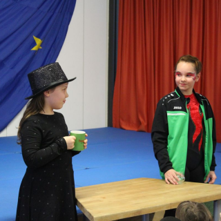 fasching2020_08 Montessori-Schulzentrum Leipzig - Neuigkeiten Grundschule - Fasching statt Freiarbeit