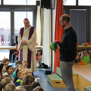 fastenandacht2019_02 Montessori-Schulzentrum Leipzig - Neuigkeiten - Fasten-Andacht mit special guest