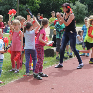 flurpokal2014_18 Montessori-Schulzentrum Leipzig - Neuigkeiten Grundschule 2014 - WM? Nein. Flurpokal? Ja!!