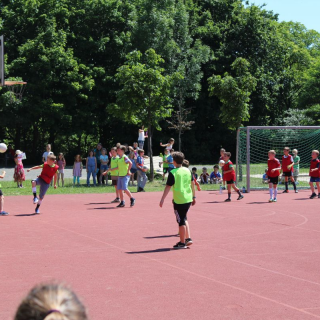 flurpokal2017_08 Montessori-Schulzentrum Leipzig - Neuigkeiten Grundschule - Klarer Sieg für den gelben Flur