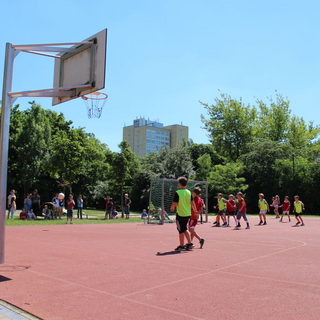 flurpokal2017_14 Montessori-Schulzentrum Leipzig - Neuigkeiten Grundschule - Klarer Sieg für den gelben Flur