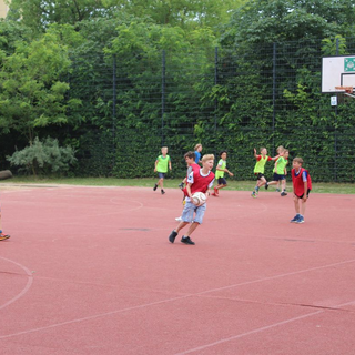 flurpokal2018_21 Montessori-Schulzentrum Leipzig - Neuigkeiten Grundschule - Der gelbe Flur gewinnt im Schlaf den Flurpokal