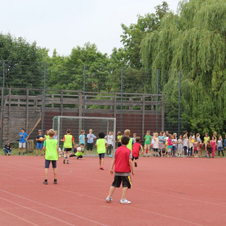 flurpokal2018_32 Montessori-Schulzentrum Leipzig - Neuigkeiten Grundschule - Der gelbe Flur gewinnt im Schlaf den Flurpokal