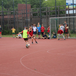 flurpokal2018_38 Montessori-Schulzentrum Leipzig - Neuigkeiten Grundschule - Der gelbe Flur gewinnt im Schlaf den Flurpokal