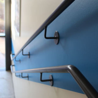 frhling_01 Montessori-Schulzentrum Leipzig - Neuigkeiten Grundschule - Frühling lässt sein orangegrünblaues Band wieder flattern durch die Treppenhäuser