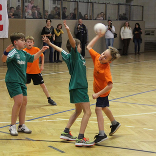 handball6 Montessori-Schulzentrum Leipzig - Neuigkeiten Grundschule 2013 - Moskitos vor ...noch ein Toooooor!