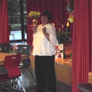 helgardabschied_08 Montessori-Schulzentrum Leipzig - Neuigkeiten Grundschule - Kinder und Erwachsene sagen: Tschüß!