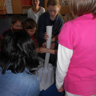 genderdel_24-7-mdchen---und-jetzt-auf-solidem-fundament-in-die-hhe-gebaut Montessori-Schulzentrum Leipzig - Neuigkeiten Grundschule - „Hü oder Hott: Jungs sind anders… Mädchen auch.“