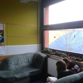 2014-12-11-13-17-41 Montessori-Schulzentrum Leipzig - Neuigkeiten Gymnasium - Aktion „Frischgestrichenes Klassenzimmer“