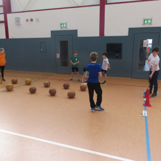 minigolf2019_16 Montessori-Schulzentrum Leipzig - Neuigkeiten Grundschule - Minis Golf