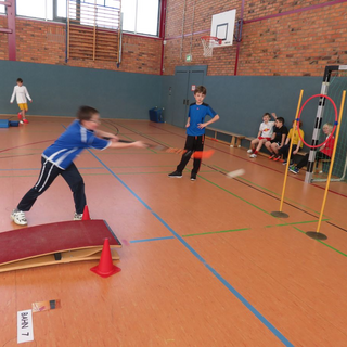 minigolf2019_18 Montessori-Schulzentrum Leipzig - Neuigkeiten Grundschule - Minis Golf