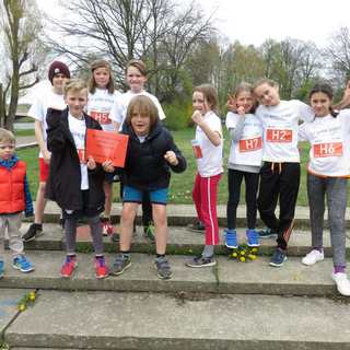 minimara_07 Montessori-Schulzentrum Leipzig - Neuigkeiten Grundschule - Mini-Marathon 2017