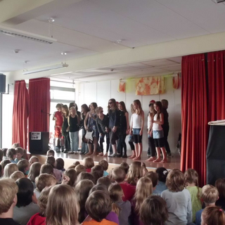 mps2012_10 Montessori-Schulzentrum Leipzig - Neuigkeiten Grundschule 2012 - Rock in der Aula