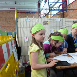 eindr-ckezwei_2 Montessori-Schulzentrum Leipzig - Neuigkeiten Grundschule 2014 - Kinder spielen Stadt