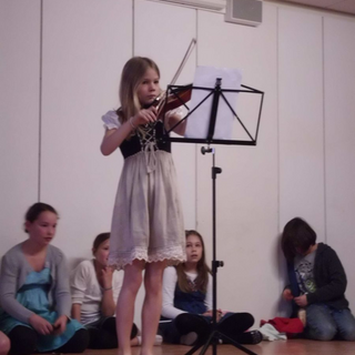 mk-ping3 Montessori-Schulzentrum Leipzig - Neuigkeiten Grundschule 2012 - Morgenkreis hat Gold im Mund