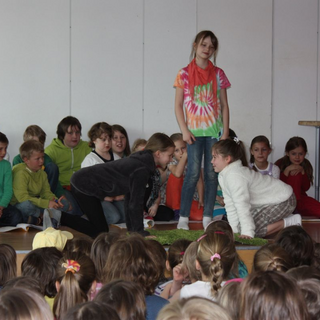 mk_k-9 Montessori-Schulzentrum Leipzig - Neuigkeiten Grundschule 2012 - Morgenkreis hat Gold im Mund