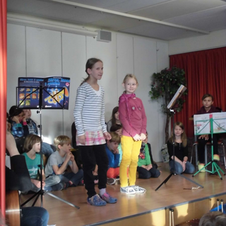morgenkreis2015_1 Montessori-Schulzentrum Leipzig - Neuigkeiten Grundschule - Was morgens kreist in eurem Kopf...