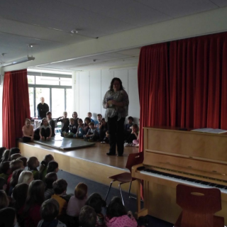 papiersammlung2015_2 Montessori-Schulzentrum Leipzig - Neuigkeiten Grundschule - Viel M & B