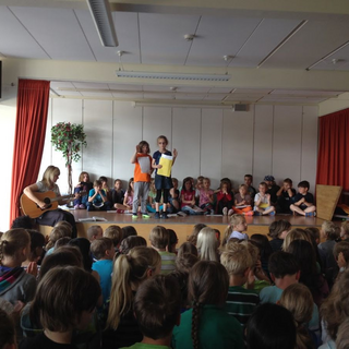 mk_pingu2 Montessori-Schulzentrum Leipzig - Neuigkeiten Grundschule - Danke - für diese netten Frauen.