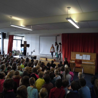 ostern2015_3 Montessori-Schulzentrum Leipzig - Neuigkeiten Grundschule - Lass uns gemeinsam nach Oste(r)n gehn!