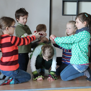 osterandacht2017_02 Montessori-Schulzentrum Leipzig - Neuigkeiten Grundschule - Das Zündholz und die Kerze