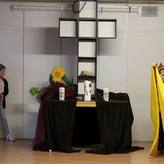 osterandacht2018_03 Montessori-Schulzentrum Leipzig - Neuigkeiten Grundschule - Der Stein lebt!